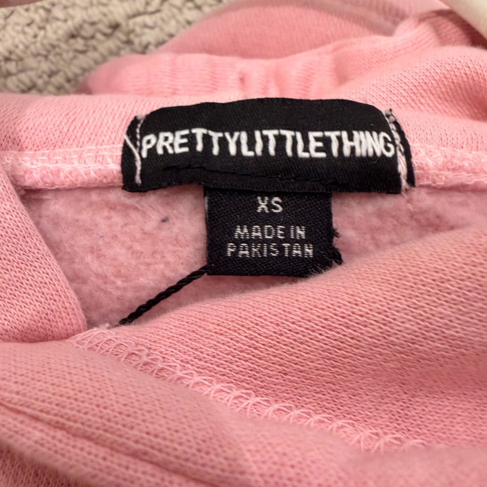 PrettyLittleThing Blush Pink Hoodie - Picture 3 of 3